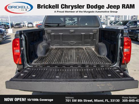 Used 2016 Chevrolet Colorado LT w/ LT Convenience Package image 9