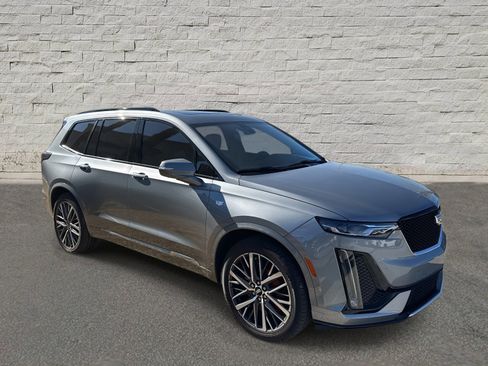 Certified 2024 Cadillac XT6 Sport w/ Technology Package image 7