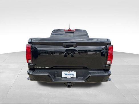 New 2026 Chevrolet Colorado LT w/ LT Convenience Package AWD/4WD image 4