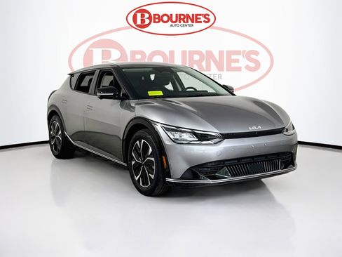 Used 2023 Kia EV6 Wind w/ Wind Technology Package AWD/4WD image 1