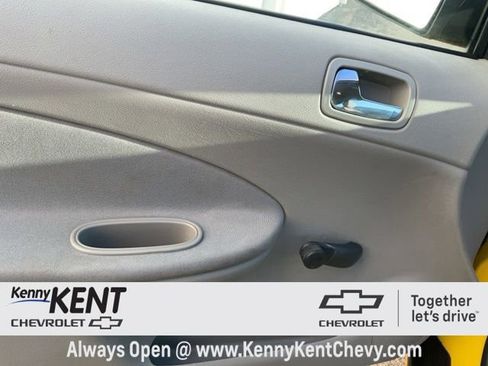 Used 2008 Chevrolet Cobalt LS image 17