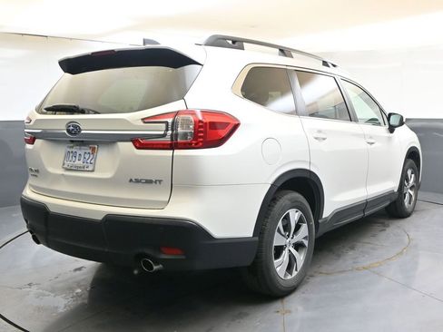 Used 2025 Subaru Ascent Premium AWD/4WD image 5