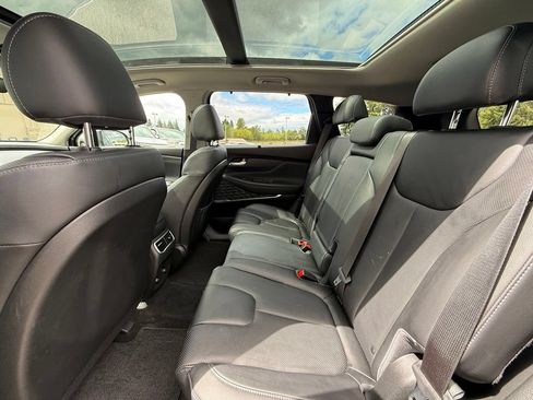 Used 2023 Hyundai Santa Fe SEL Premium AWD/4WD image 6