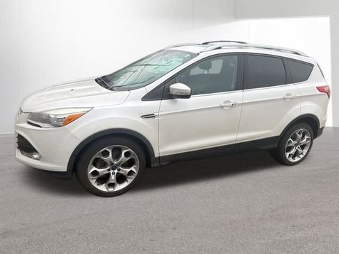 Used 2014 Ford Escape Titanium w/ Equipment Group 401A image 2