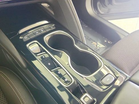 Used 2023 Buick Envision Preferred FWD image 18