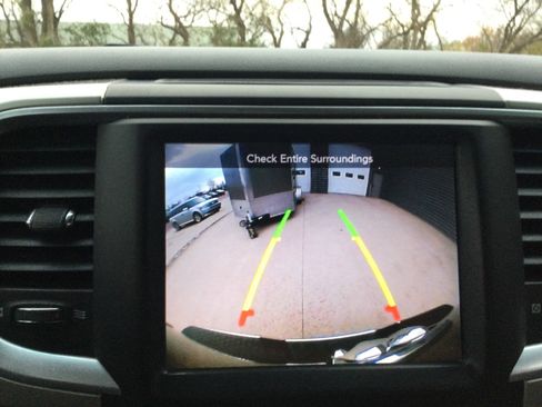 Used 2017 RAM 1500 Big Horn image 10