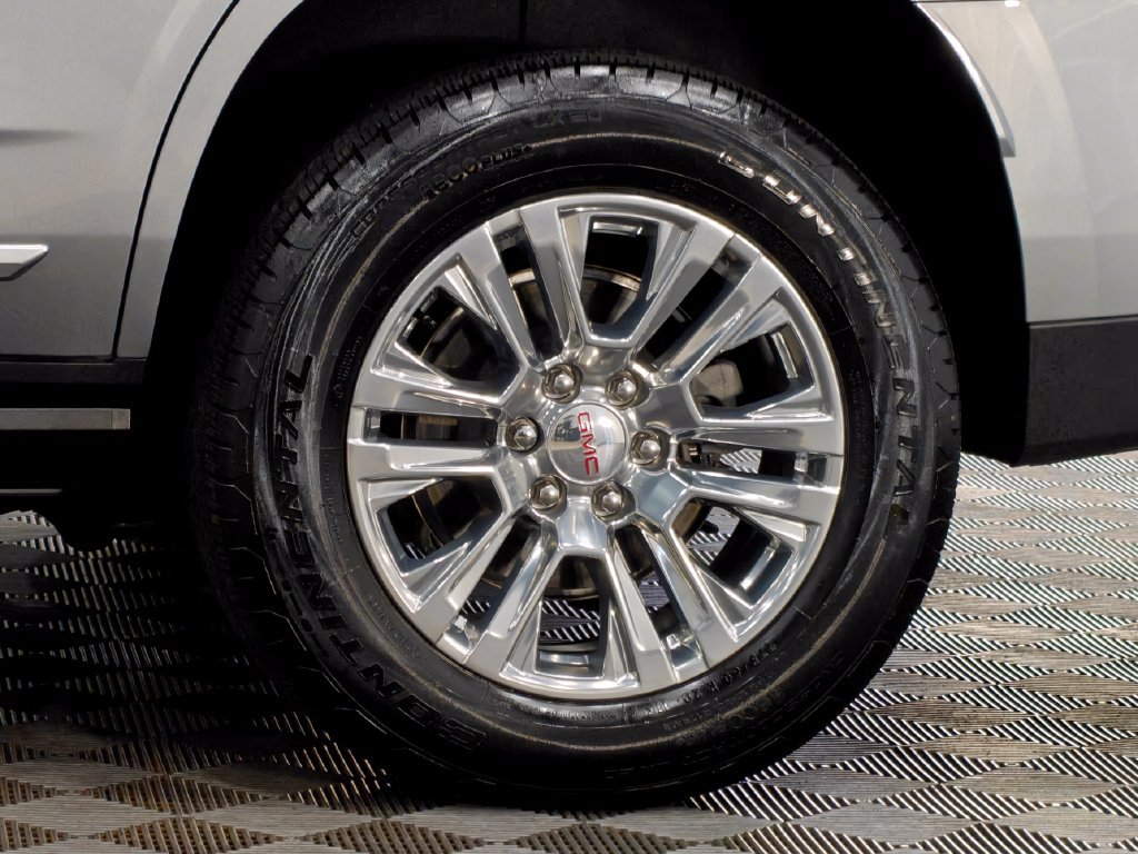 Used 2025 GMC Yukon Denali w/ Sun & Power Step Package AWD/4WD image 78