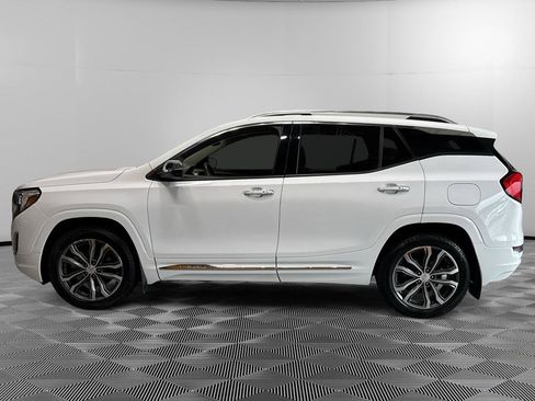 Used 2019 GMC Terrain Denali AWD/4WD image 2