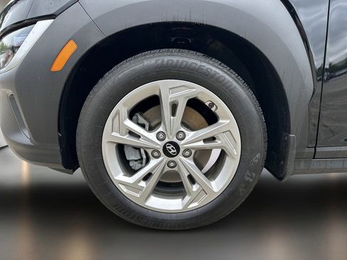 Certified 2022 Hyundai Kona SEL AWD/4WD image 9
