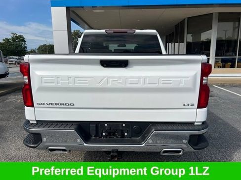 Used 2023 Chevrolet Silverado 1500 LTZ AWD/4WD image 5