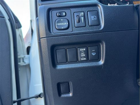 Used 2023 Toyota 4Runner 40th Anniversary SE AWD/4WD image 23