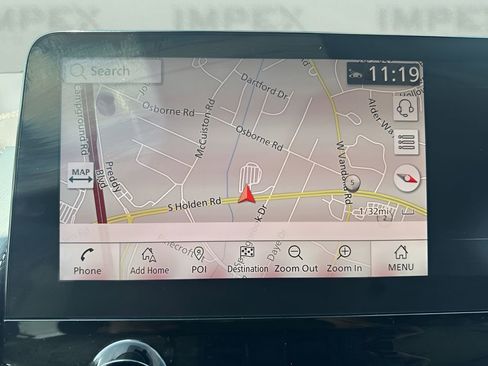 Used 2024 Nissan Armada Platinum w/ Captain's Chairs Package image 23