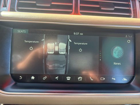 Used 2017 Land Rover Range Rover HSE image 57