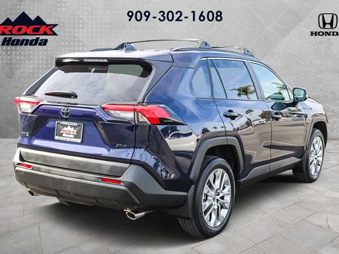 Used 2024 Toyota RAV4 XLE Premium FWD image 4