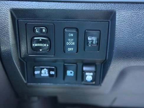 Used 2020 Toyota Tundra TRD Pro AWD/4WD image 33