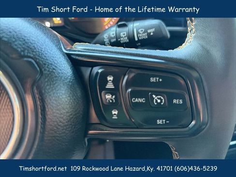 Used 2024 Jeep Wrangler Unlimited w/ Convenience Group image 16