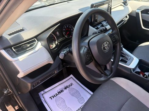 Used 2020 Toyota RAV4 XLE w/ Convenience Package AWD/4WD image 15