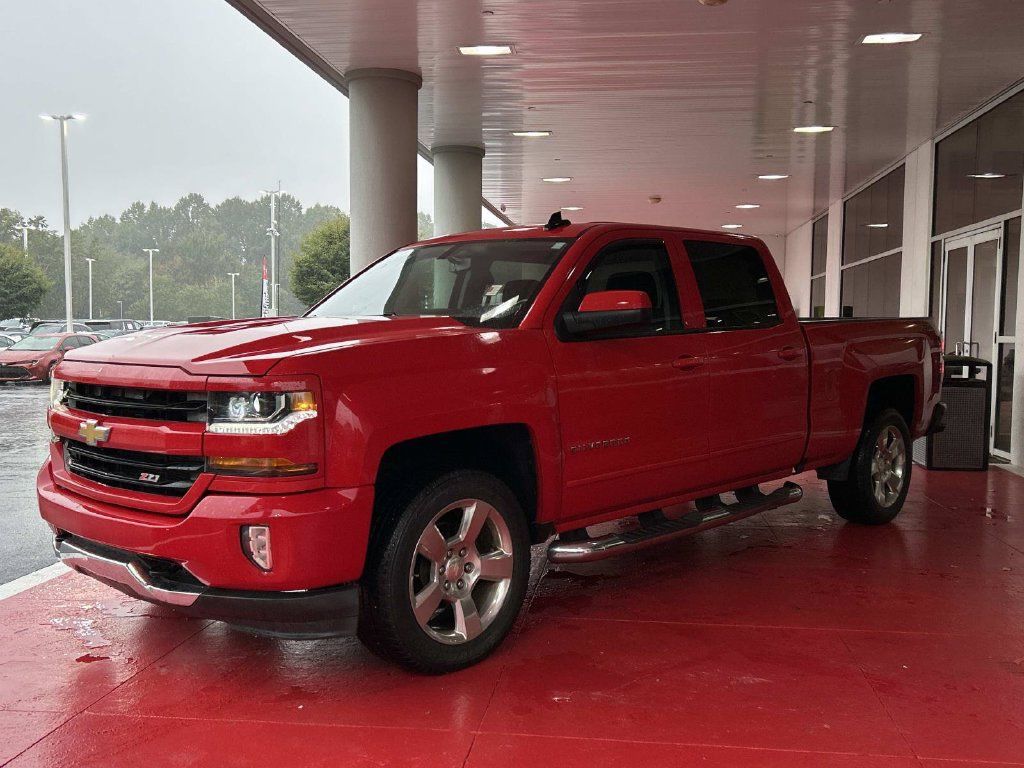 Used 2016 Chevrolet Silverado 1500 LT w/ All Star Edition AWD/4WD image 3