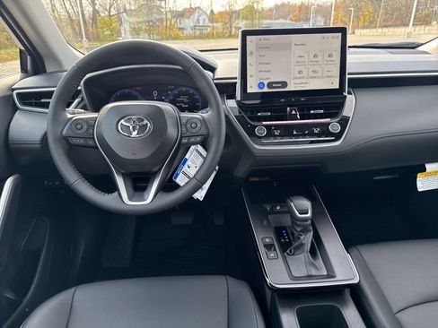 New 2026 Toyota Corolla Cross XLE image 21