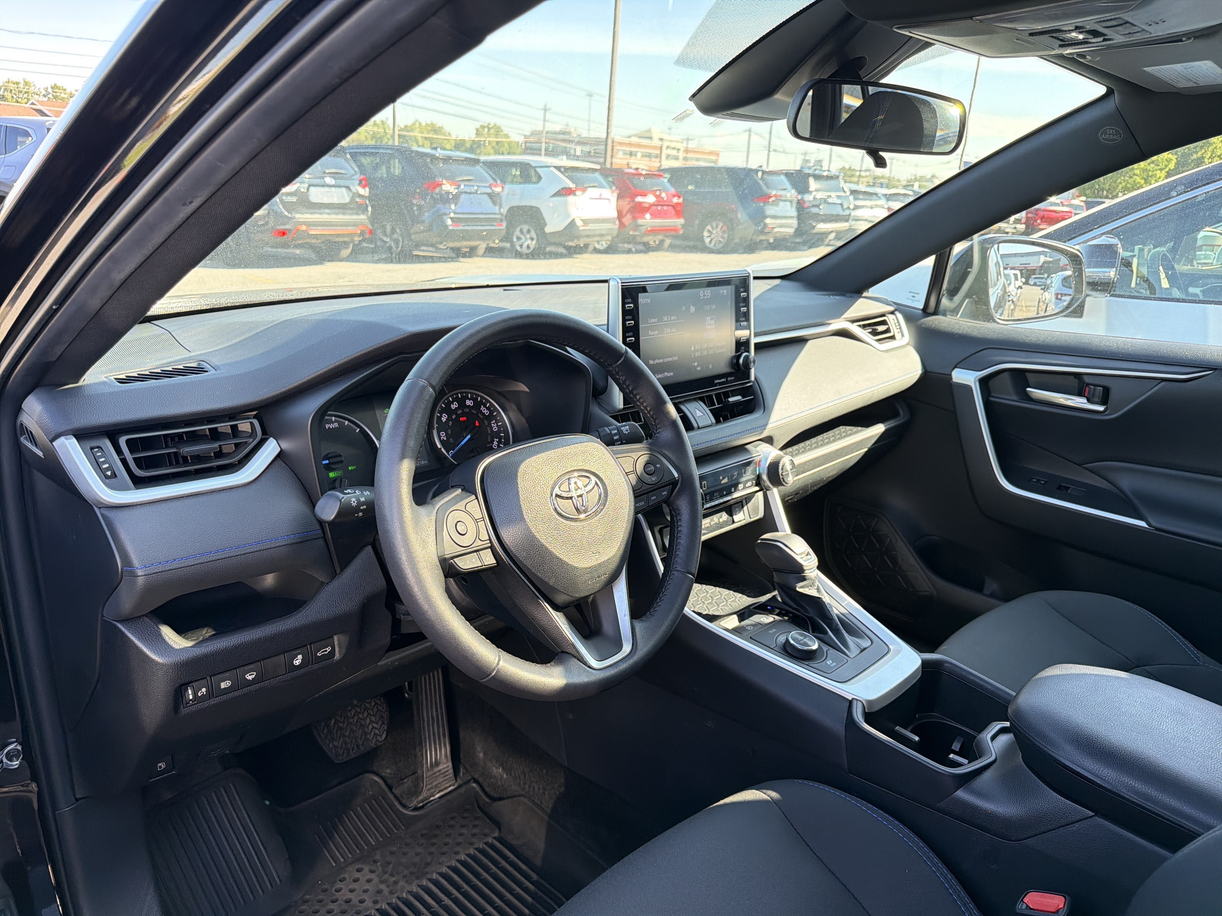 Used 2022 Toyota RAV4 SE w/ Convenience Package AWD/4WD image 10