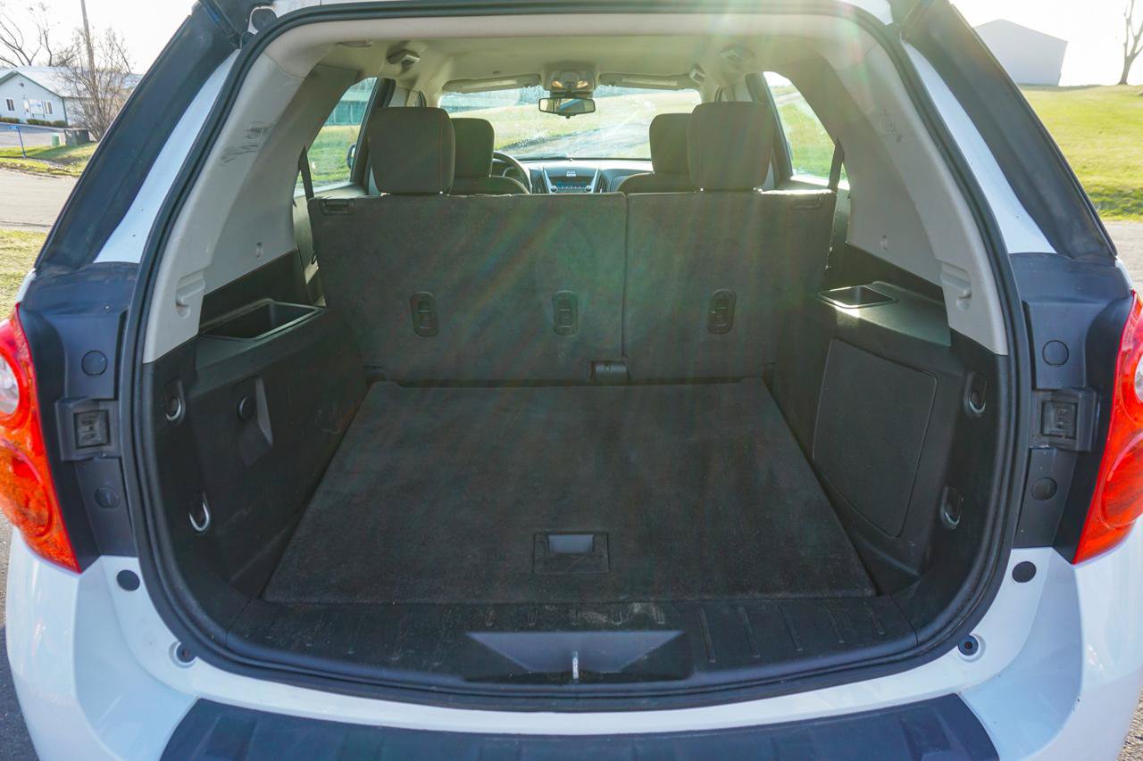 Used 2013 Chevrolet Equinox LS FWD image 24