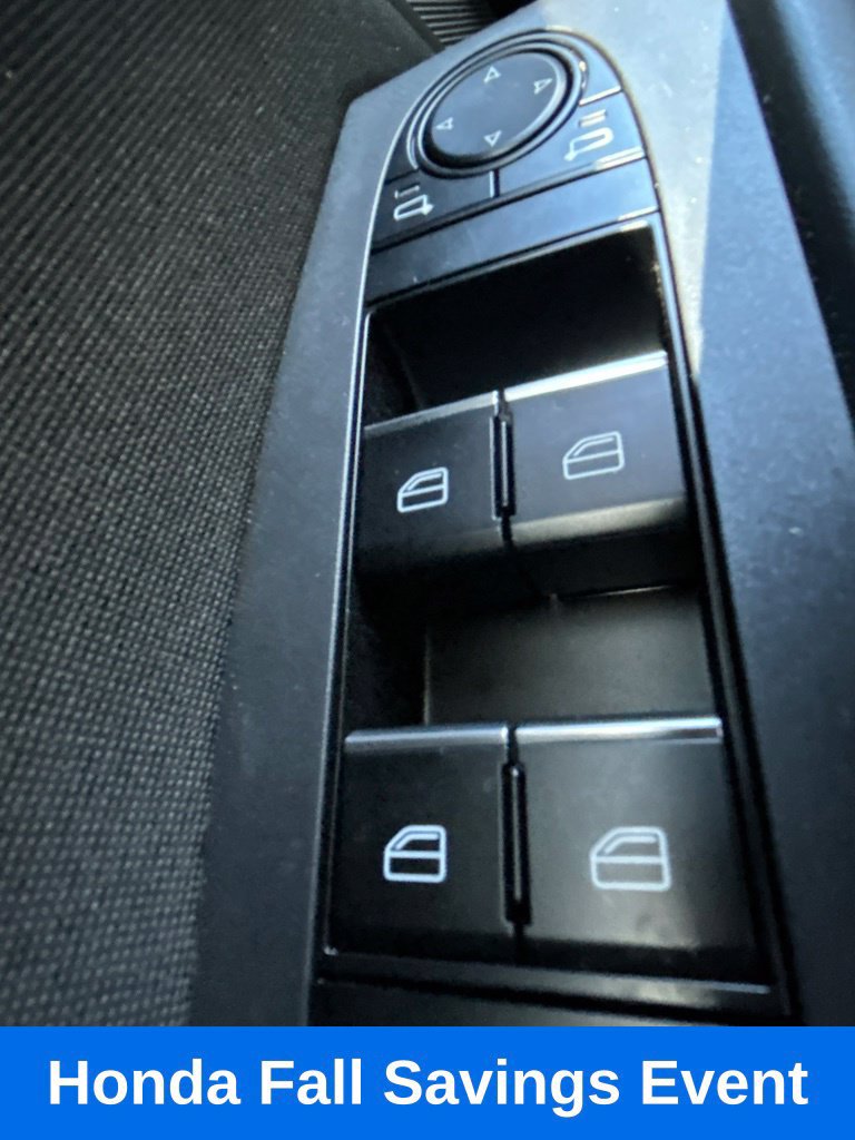 Used 2025 MAZDA MAZDA3 s FWD image 20