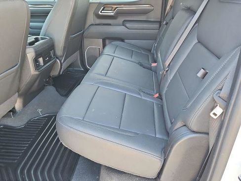 Used 2022 Chevrolet Silverado 1500 LT Trail Boss w/ Convenience Package II image 24