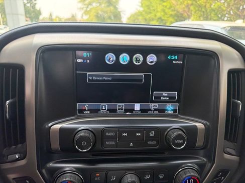 Used 2019 GMC Sierra 2500 Denali w/ Duramax Plus Package AWD/4WD image 18