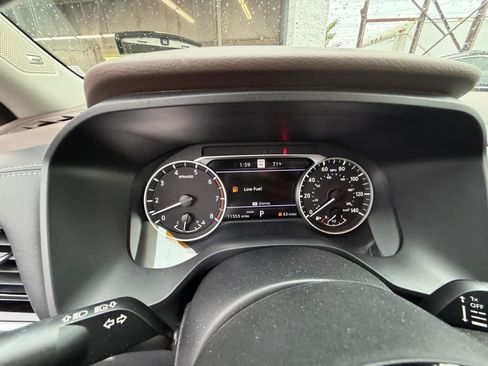 Used 2023 Nissan Rogue SL w/ SL Premium Package AWD/4WD image 16