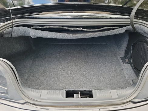 Used 2024 Ford Mustang Premium image 8