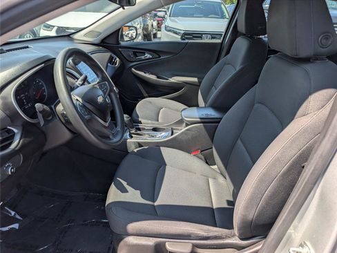 Used 2020 Chevrolet Malibu LS FWD image 15