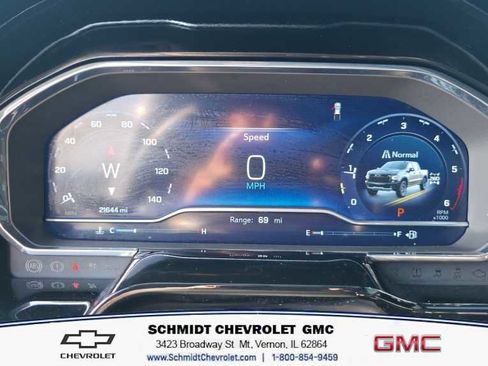 Used 2024 Chevrolet Silverado 1500 ZR2 image 13