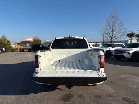 New 2026 Nissan Frontier SV image 5
