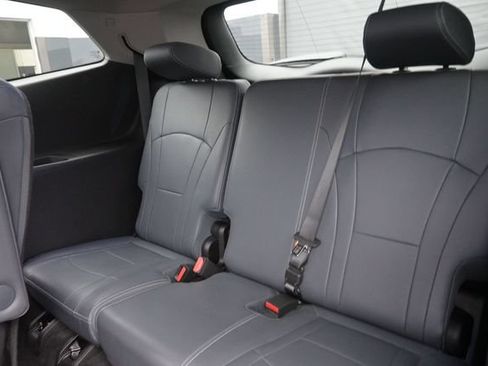 Used 2018 Buick Enclave Essence w/ Trailering Package AWD/4WD image 15