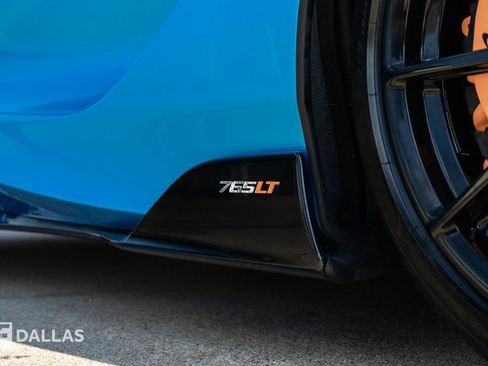 Used 2022 McLaren 765LT RWD image 21