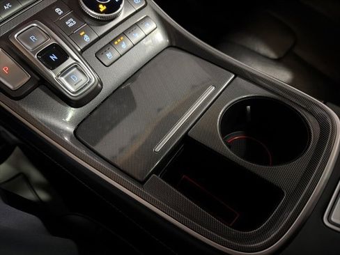 Used 2021 Hyundai Santa Fe Limited image 29