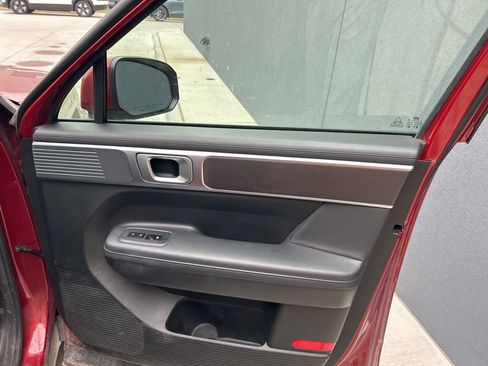 Used 2024 Hyundai Santa Fe SEL FWD image 13