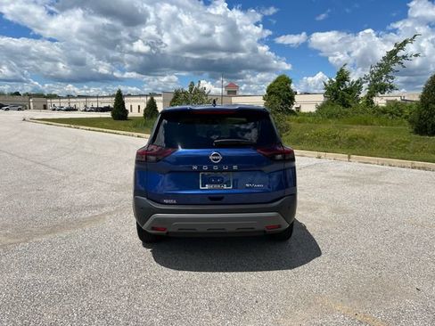 Used 2023 Nissan Rogue SV AWD/4WD image 6