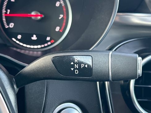 Used 2019 Mercedes-Benz GLC 300 4MATIC image 20