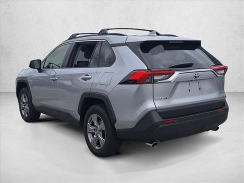 Certified 2024 Toyota RAV4 XLE AWD/4WD image 7