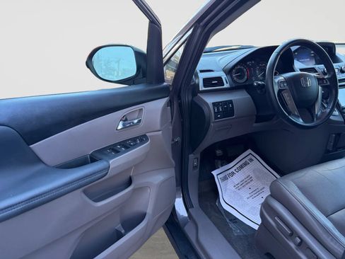 Used 2016 Honda Odyssey EX-L image 11
