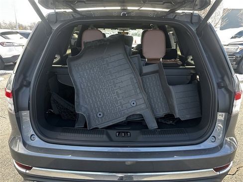 Certified 2023 Lincoln Aviator Reserve w/ Equipment Group 201A image 44