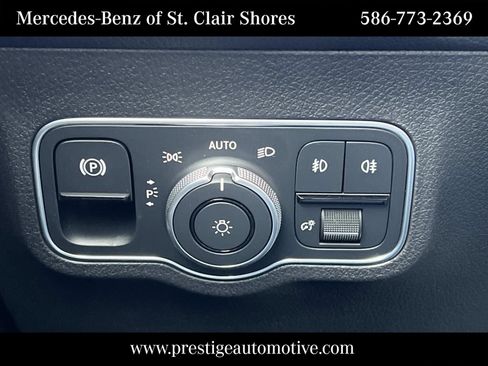 Used 2026 Mercedes-Benz GLB 250 4MATIC image 36