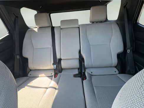 Used 2025 Toyota 4Runner SR5 RWD image 21