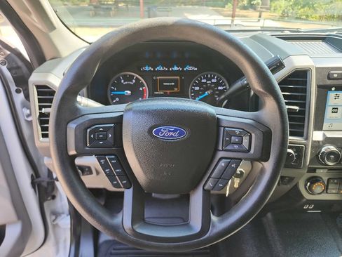 Used 2018 Ford F250 XL w/ Power Equipment Group AWD/4WD image 21