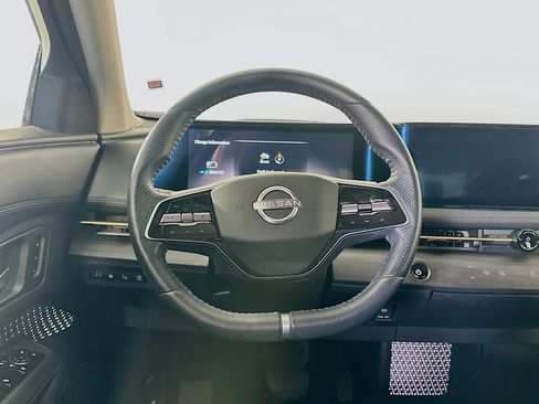 Used 2023 Nissan Ariya FWD image 18