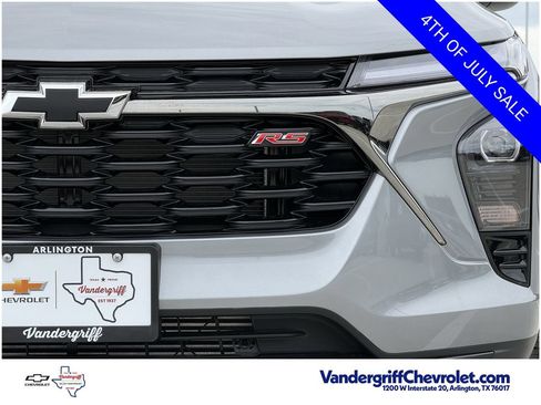 New 2026 Chevrolet Trax RS w/ Driver Confidence Package FWD image 8