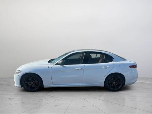 Used 2018 Alfa Romeo Giulia Ti Sport w/ Quick Order Package 22S Sport image 16