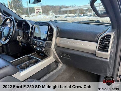 Used 2022 Ford F250 Lariat w/ Tremor Off-Road Package image 39