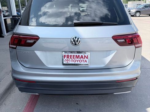 Used 2021 Volkswagen Tiguan S FWD image 10